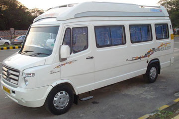 12 Seater Tempo Traveller Rental in Amritsar